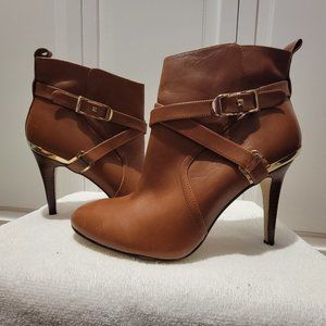 Marc Jacobs Leather Stiletto Booties with Straps and Gold Hardware Size 10M
